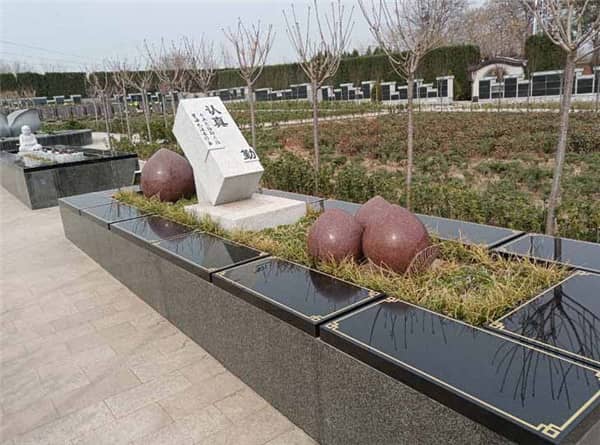 西安漢皇樹葬墓園的永福園壁葬有什么特點，適合哪些人群選擇？