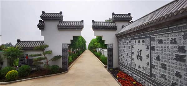 西安漢皇樹葬墓園環(huán)境、碑型、服務、墓地數(shù)量及價格