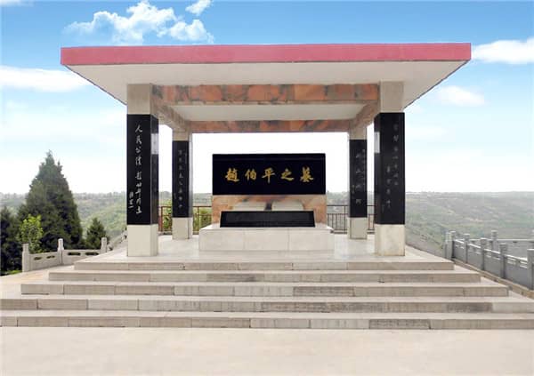 西安壽陽(yáng)山墓園清明祭掃,探秘公墓