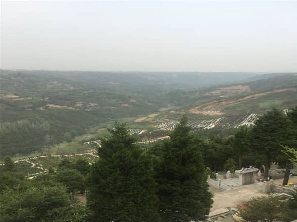 西安壽陽山墓園，一鍵比較