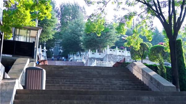 西安霸陵墓園掃墓要預約嗎，陵園墓地選購攻略