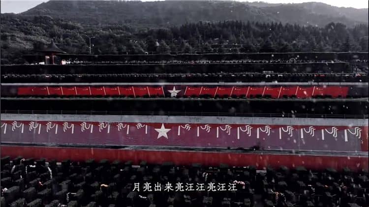 軍魂園作為西安霸陵墓園新區(qū)的重要組成部分，它是如何傳承和弘揚軍人精神的？